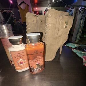 Olive green Suede Lace-Up Ankle Boots